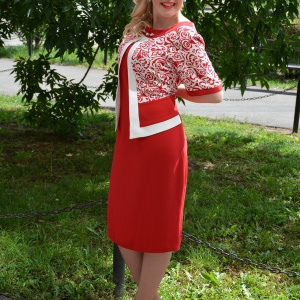 Rochie de ocazie, rosie, masura mare, cu imprimeu floral alb - Img 6