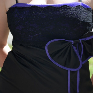Rochie de seara scurta, cu bustul imbracat in dantela neagra - Img 5