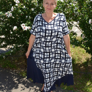 Rochie de zi cu imprimeu de patratele, culoare Bleumarin-alb - Img 6