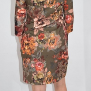 Rochie de zi Fevine cu model floral tip mozaic pe fundal kaki - Img 5
