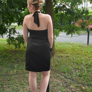 Rochie deosebita de ocazii, cu un decor aparte din dantela neagra - Img 3