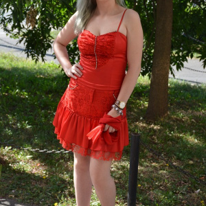 Rochie din doua piese, de culoare rosie, din saten si dantela - Img 6