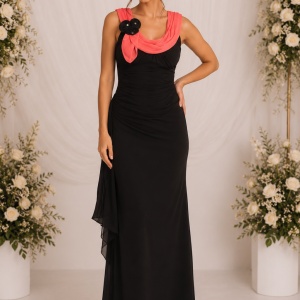 Rochie eleganta , de culoare neagra din jerse fin fronsata