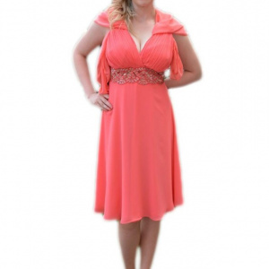 Rochie eleganta, model scurt, de culoare corai si insertii argintii