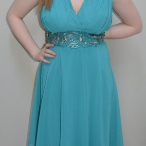 Rochie fashion, nuanta de turcoaz, design interesant - Img 2