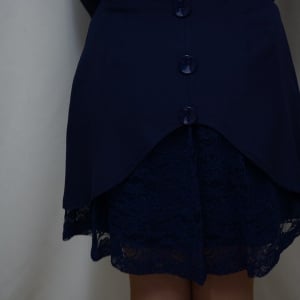 Rochie la moda, nuanta de bleumarin, croiala evazata - Img 5