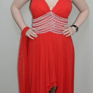 Rochie lunga de nunta cu lungime asimetrica, de culoare rosie - Img 2