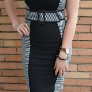 Rochie rafinata cu curea in talie, de culoare negru-alb, tip sarafan - Img 2