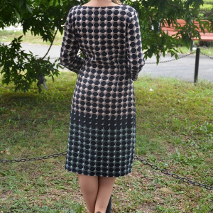 Rochie scurta de toamna, primavara, neagra cu buline colorate - Img 4