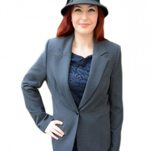 Sacou modern, de culoare bleumarin-alb, disponibil in masuri mari - Img 1