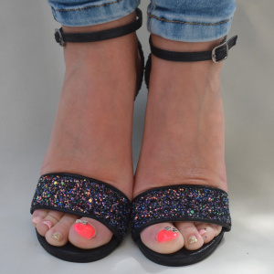 Sanda fashion cu sclipici multicolor pe fond negru, cu toc cui - Img 3
