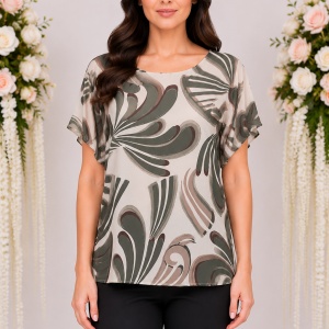 Bluză damă cu imprimeu floral verde-alb -crem– Croială lejeră, mânecă scurtă, elegantă