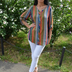 Bluza oversize cu nasturi in fata si dungi fine, multicolore - Img 3