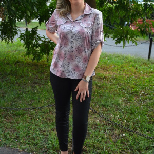 Bluza roz cu model casual, maneca scurta si guler rotunjit - Img 2