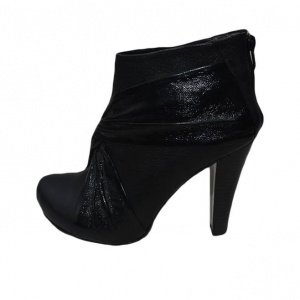 Botine scurte, din piele, cu fermuar la spate - Img 1