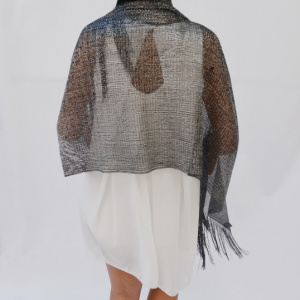 Esarfa casual de culoare negru-argintiu - Img 3