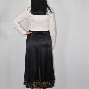 Fusta fashion, nuanta de negru, insertii de fir auriu jos - Img 5
