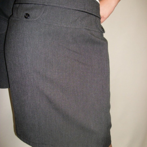 Fusta scurta de stofa, gri, cu croi drept si design modern - Img 2