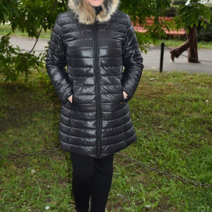 Jacheta moderna, lunga, masura mare,de culoare neagra, cu fermoar - Img 5