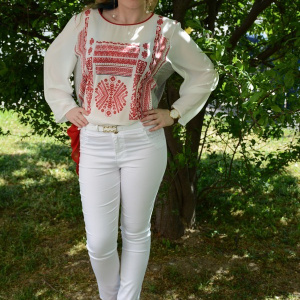 Pantalon alb de vara, tip creoin cu strasuri mici, masura mare - Img 2