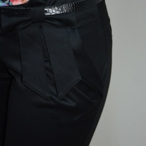 Pantalon clasic, nuanta de negru, buzunare laterale, fermoar - Img 3