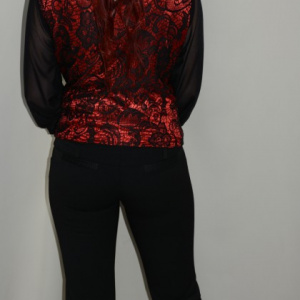 Pantalon fin, de culoare neagra, design rafinat de nasturi aplicati - Img 5