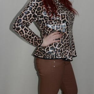 Pantalon in tendinte, culoare maro, curea lata in talie - Img 3