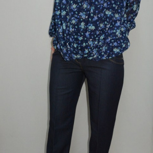 Pantalon masura mare, de culoare bleumarin, cu aspect de blug - Img 2