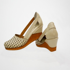 Pantof clasic de vara, nuanta bej, design de patratele imprimate - Img 3