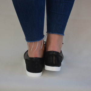 Pantof sport realizat din piele neagra, cu siret si talpa flexibila - Img 4