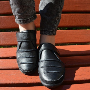Pantof tip sport cu bareta peste picior, din piele naturala, negru - Img 2