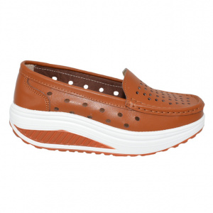Pantofi casual damă maro din piele naturală cu perforații și talpă ortopedică