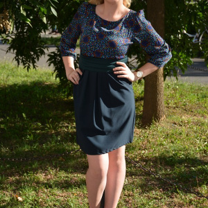 Rochie casual, de culoare bleumarin cu top turcoaz-albastru - Img 2