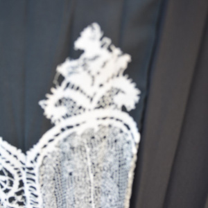 Rochie casual, din voal plisat, cu maneci trei-sferturi, negru-alb - Img 2
