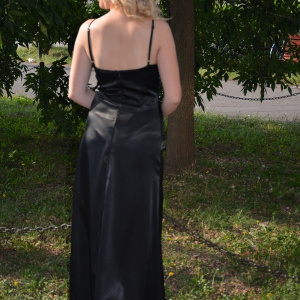 Rochie de ocazie aparte, design stratificat, pe culoare neagra - Img 5