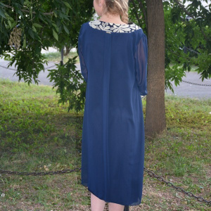 Rochie de ocazie, de culoare bleumarin, accesorizata cu broderie - Img 4
