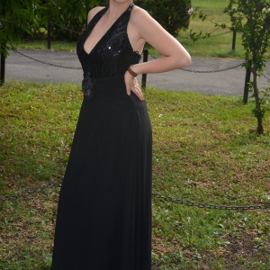 Rochie de ocazie moderna, neagra in totalitate, cu un design frumos - Img 4