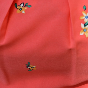 Rochie de primavara-vara, cu un imprimeu floral pe diferite fundaluri - Img 2