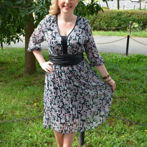 Rochie de primavara-vara, pentru dame cu masuri mari, gri-roz - Img 6