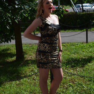 Rochie de seara scurta, animal print in cute, care pune silueta in valoare - Img 5