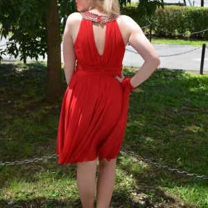 Rochie de seara scurta, pe culoare rosie cu insertii de strasuri - Img 3