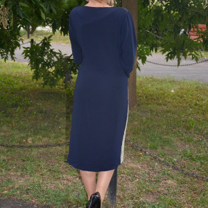Rochie fashion de culoare bleumarin combinata cu insertii aurii - Img 4