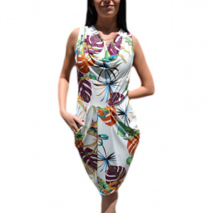 Rochie feminina, alba cu croi lejer pe silueta, cu design nonfigurativ - Img 1