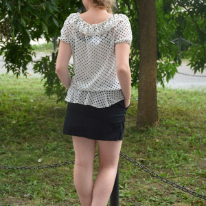 Rochie in nuante de negru si alb, design de buline - Img 5