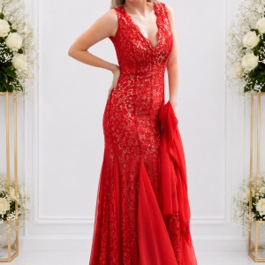 Rochie lunga de seara, tip sirena, dantela rosie cu insertii de tul