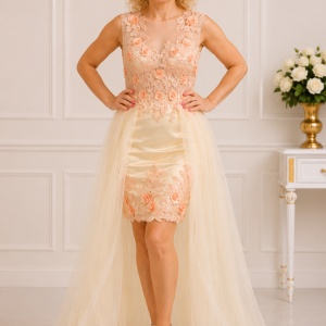 Rochie moderna de ocazie, culoare bej, cu tul aplicat in talie