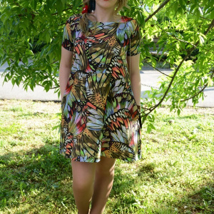 Rochie tinereasca cu design de fluturi multicolore si buzunare - Img 2