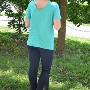 Tricou turcoaz de primavara-vara cu maneca scurta, decolteu mic - Img 6