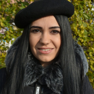 Bereta calduroasa de iarna, culoare neagra, model simplu, clasic - Img 2