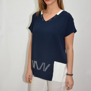 Bluza casual, cu imprimeu strasuri la gat si partea de jos, pe fundal bleumarin - Img 4